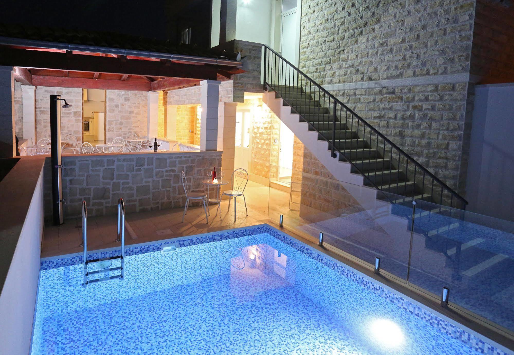Boutique Hotel Alegria Supetar Extérieur photo